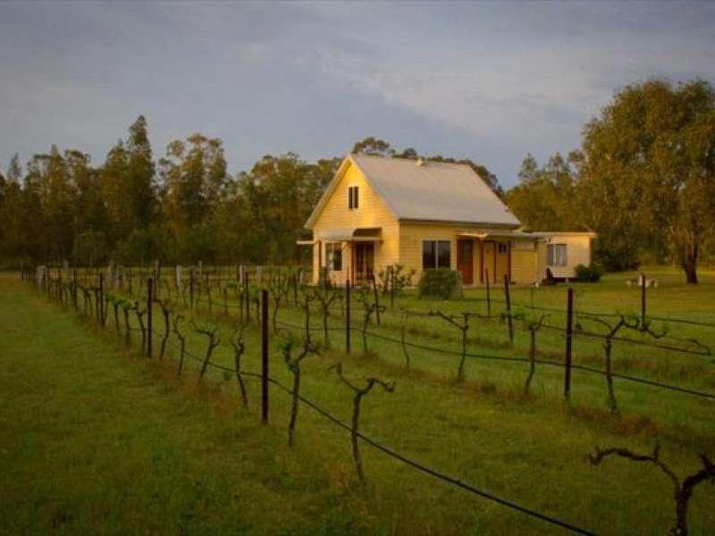 Madigan Wine Country Cottages Lovedale Exterior photo