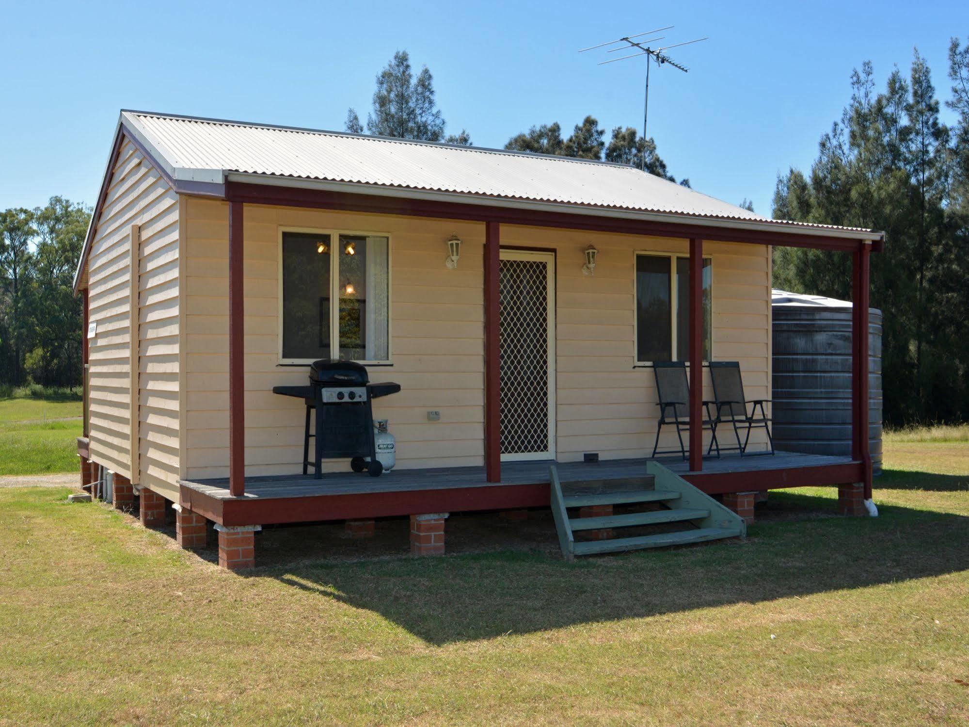 Madigan Wine Country Cottages Lovedale Exterior photo